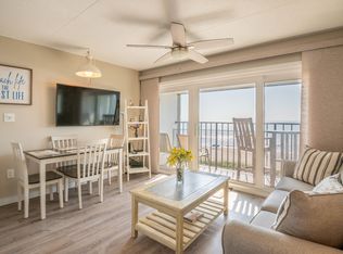 222 Carolina Beach Rd South, Carolina Beach, NC 28428