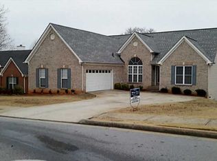 31 Ludwick Ln, Lawrenceville, GA 30046