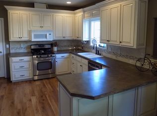 1465 Sun Glo Dr, Grants Pass, OR