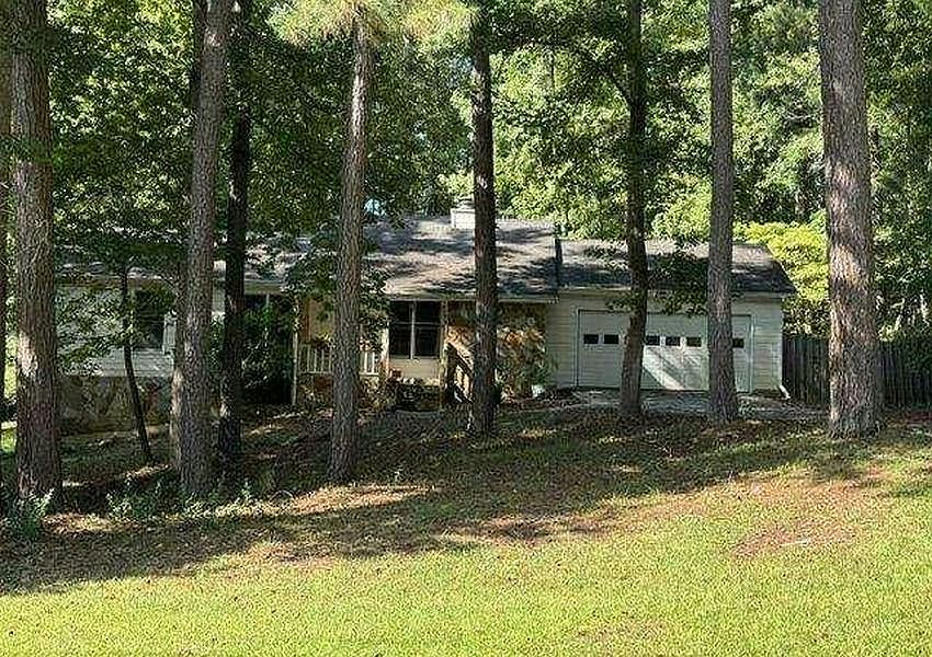 1st image of 235 Ridge Rd