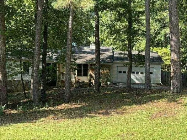 235 Ridge Rd, Tyrone, GA 30290