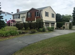 9 Coburn Rd, Derry, NH 03038