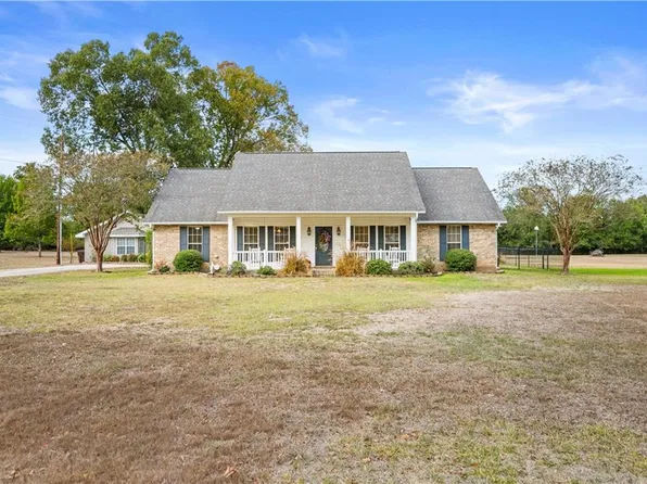 207 Dean Ln, Pineville, LA 71360
