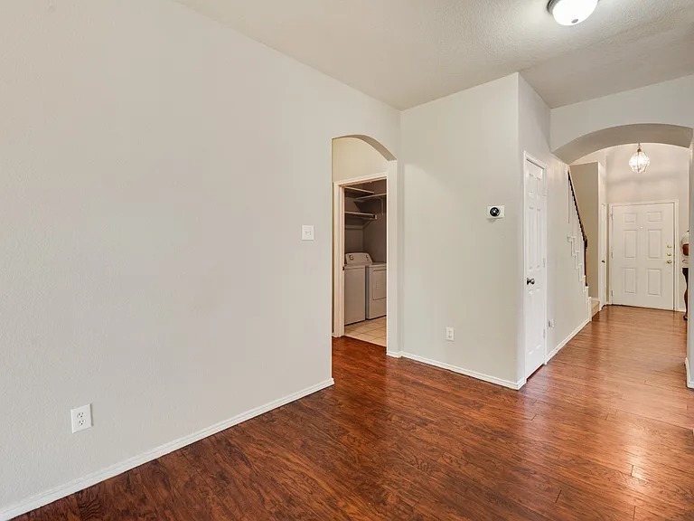 3528 Copper Ridge Dr — Photo 7