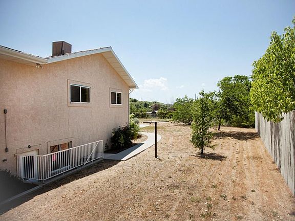 5th image of 3677 E Little Cottonwood Rd