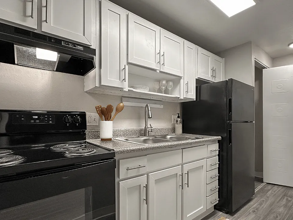 Platinum Collection Renovated Apartment