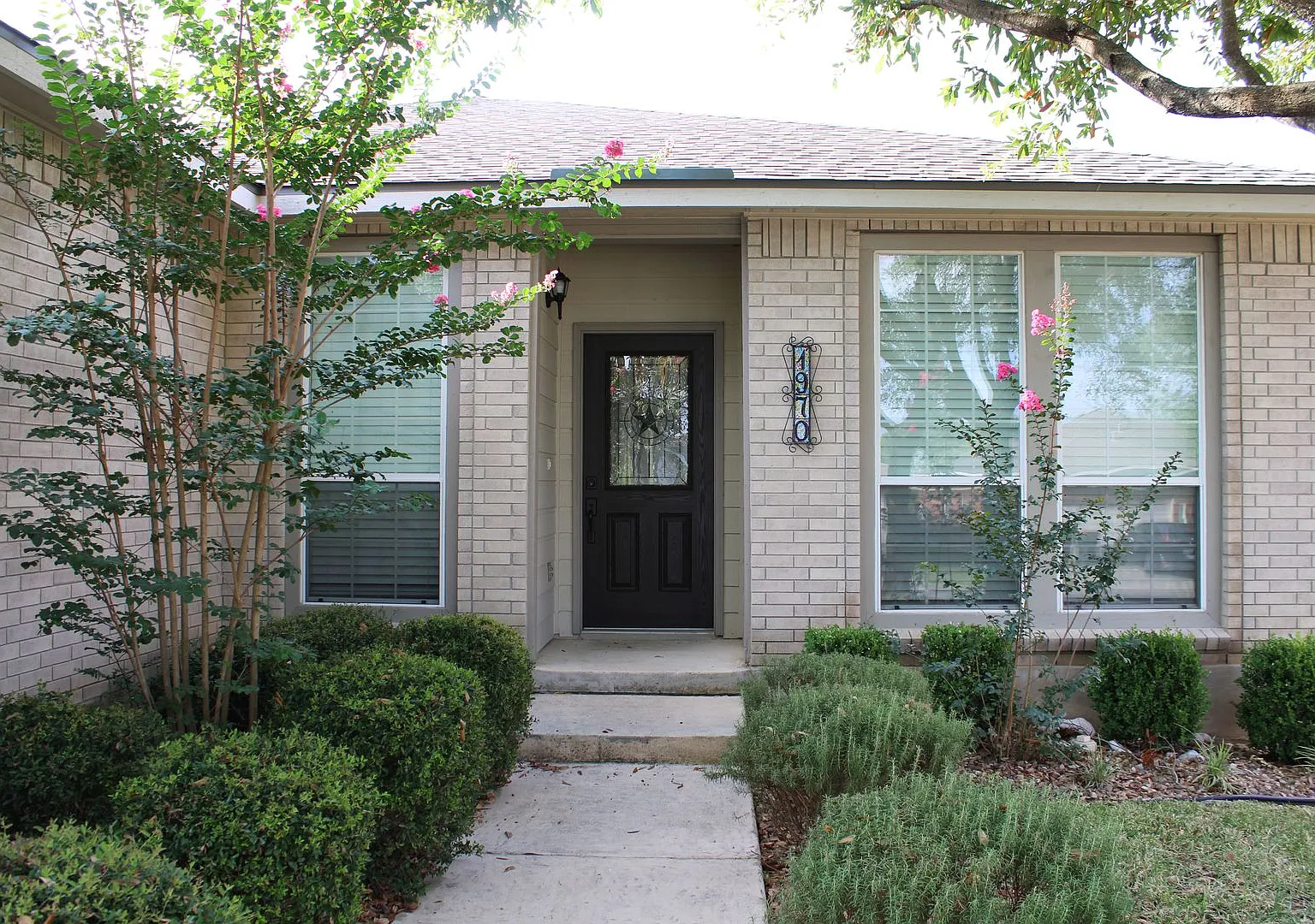 3-Bedroom In Lookout Canyon Creek, Comal I.S.D. — Photo 3
