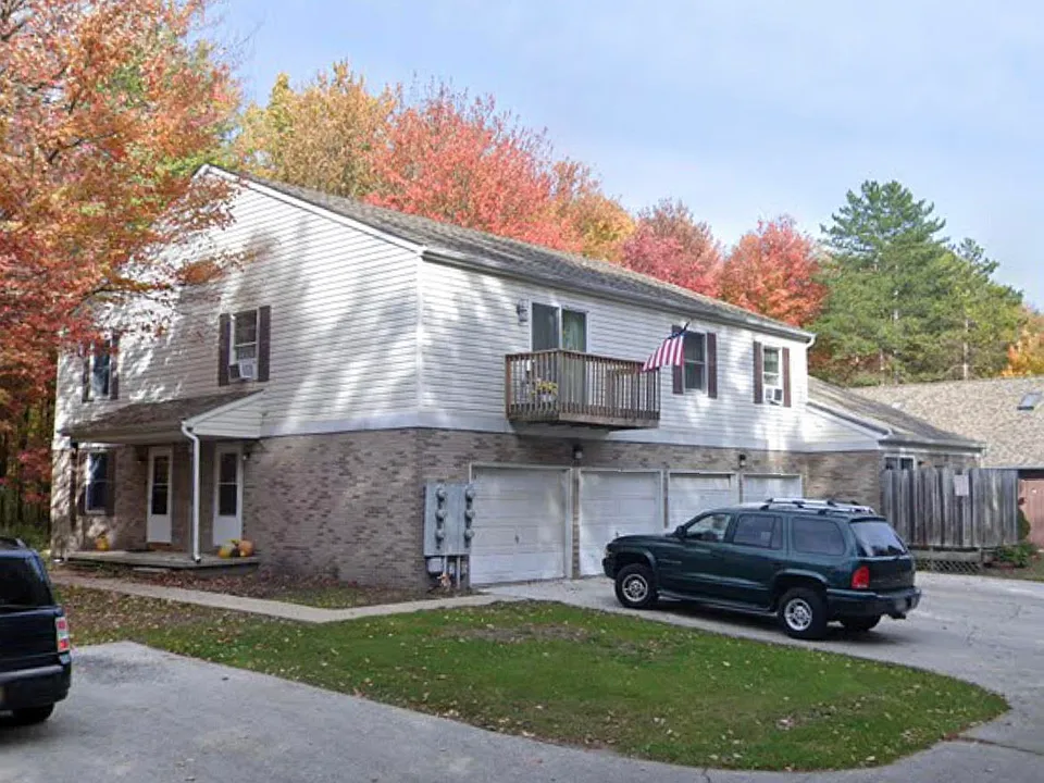 2870 Beach Rd #11