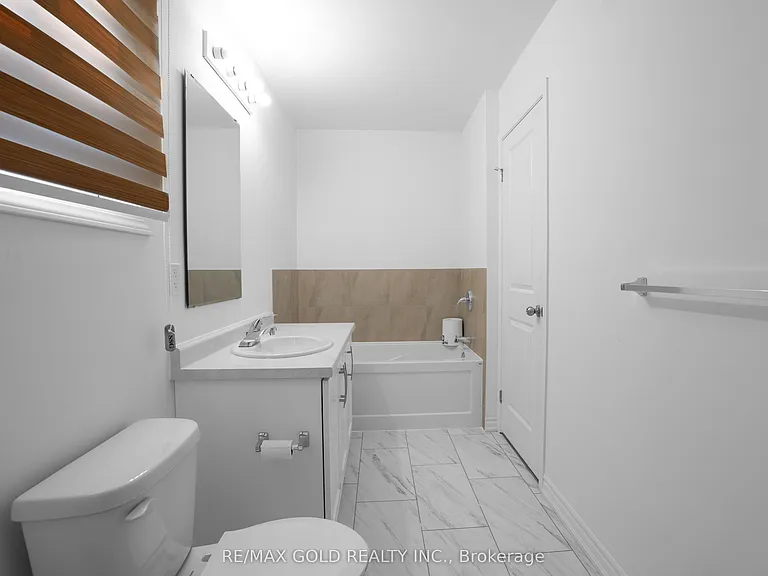 222 Pilkington St — Photo 20