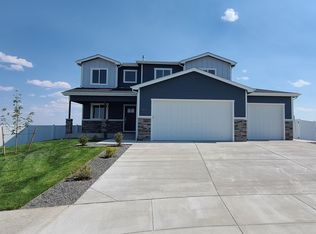1103 Hess Ave, Cheyenne, WY 82001