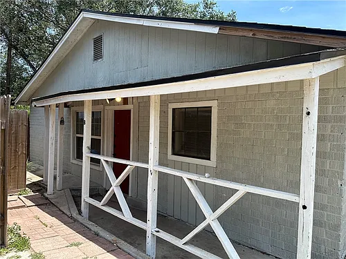 11150 Interstate Highway 37 #B Photo 1