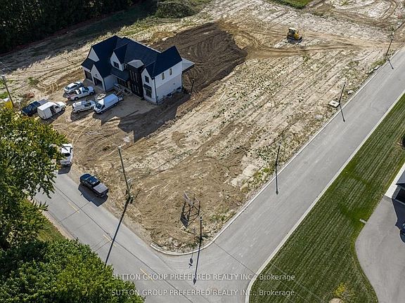 5th image of 21839 Fairview Rd