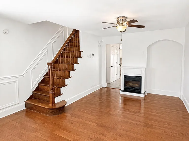 22 Balligomingo Rd — Photo 2