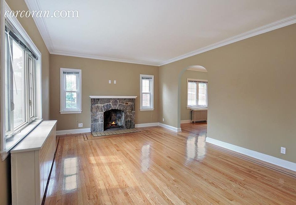 1st image of 225 Potter Ave