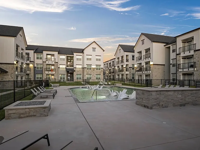 Welcome to Southgate Apartments, where modern living meets comfort. Enjoy spacious units, stylish amenities, and a relaxing pool area. Ideal for your vibrant lifestyle, this community offers everything you need. Schedule a tour today!