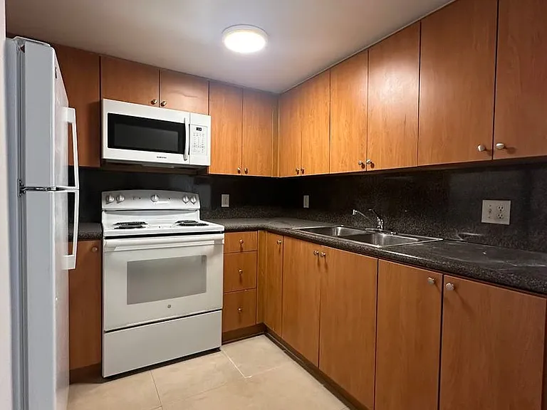 Vista del Rio Apartments — Photo 43
