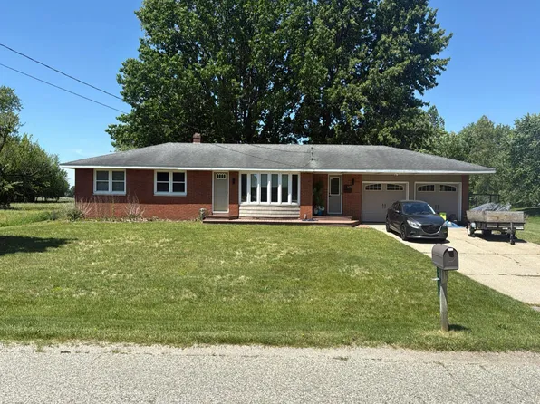 4290 47th St, Holland, MI 49423