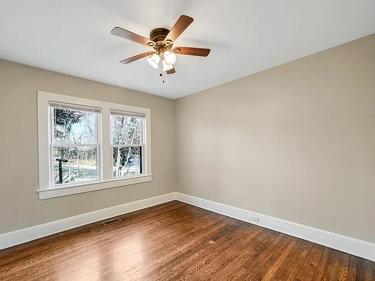 29 Swannanoa Ave — Photo 13