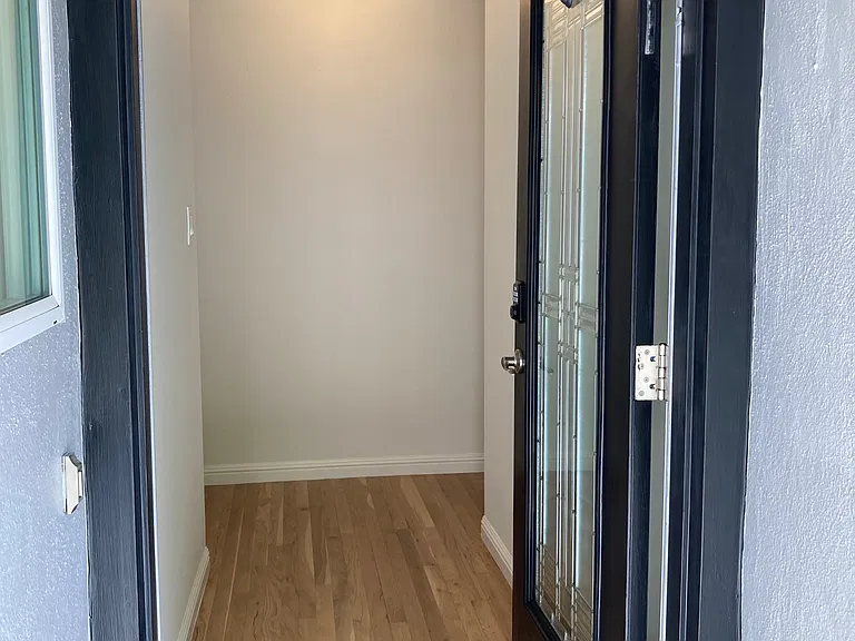 1529 Willowgate Dr — Photo 3
