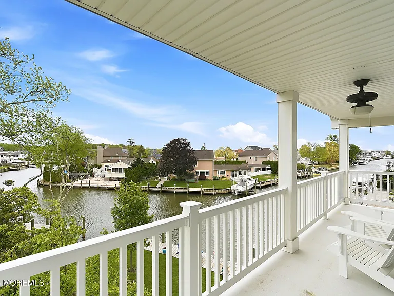 632 Drum Point Rd — Photo 22