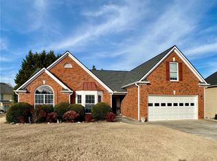 1071 Fairmont Park Dr, Dacula, GA 30019