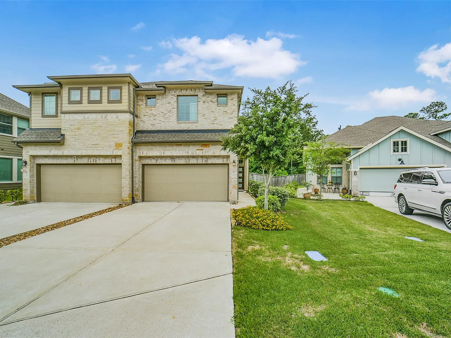 3 bed, 2.5 bath, 1717 sqft, $2,200 — Photo 1