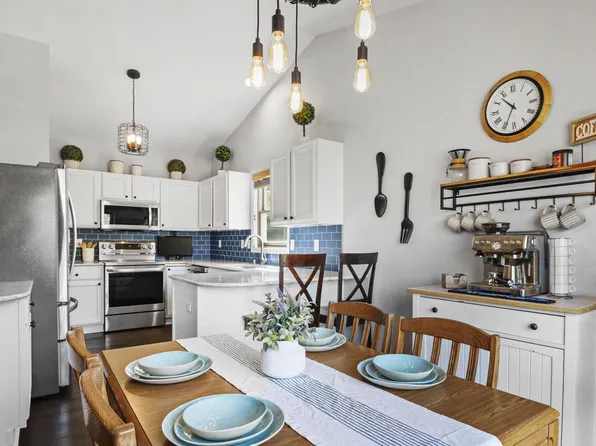 1802 Grafton Road, Madison, WI 53716