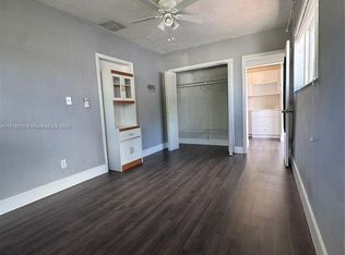 2910 SW 102nd Ave #1, Miami, FL 33165