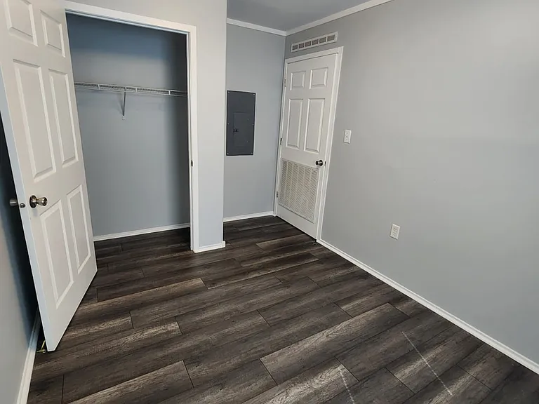 Court Fairview — Photo 17