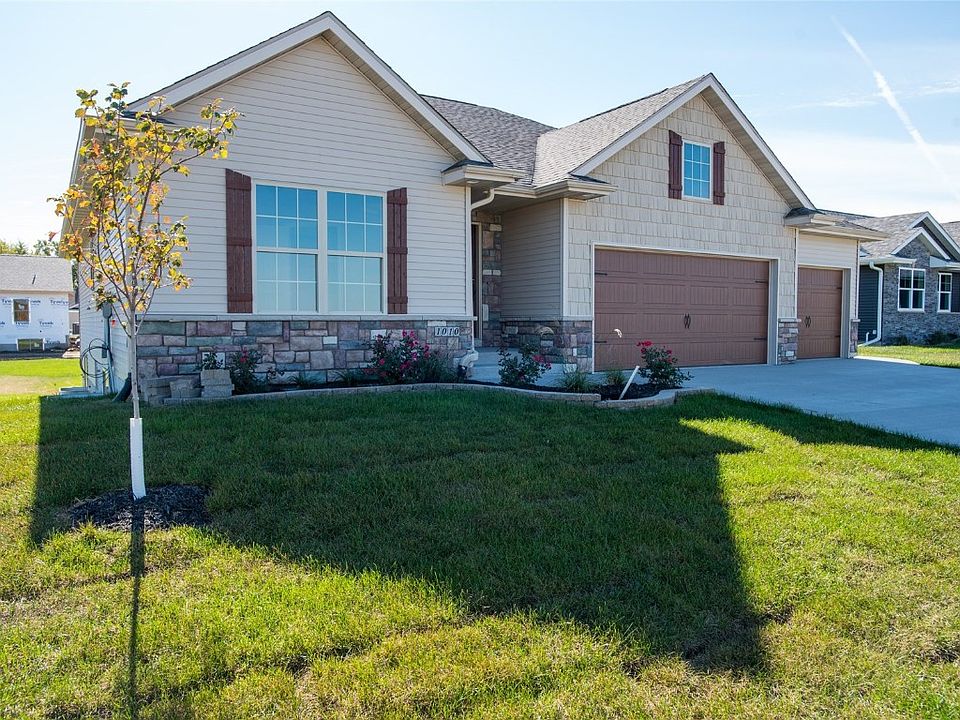 1st image of 1010 Grouse Ln