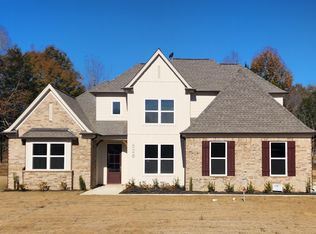 528 Centerline Roper Loop, Byhalia, MS 38611