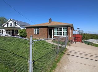 1552 4th St, Monongahela, PA 15063