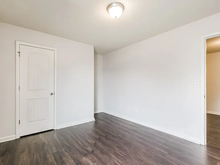 1314 Little Hampton Dr — Photo 13