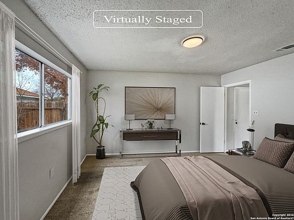 4th image of 2607 LAKEMIST ST