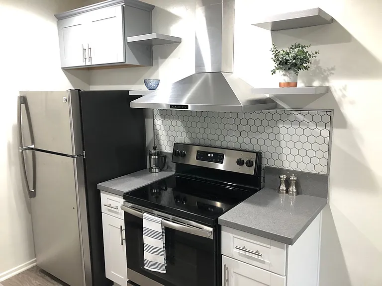 Bleu Apartments — Photo 4