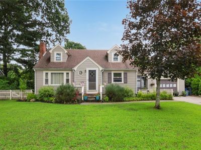 56 Overlook Rd, Narragansett, RI, 02882