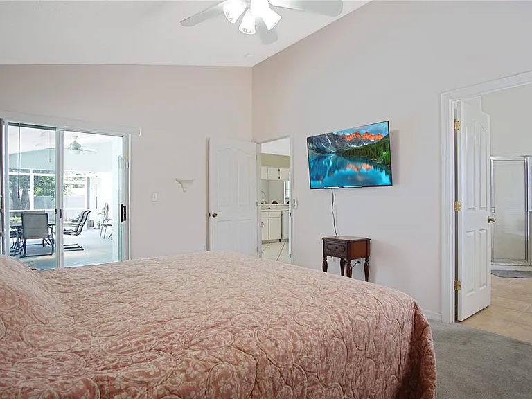 928 Loma Bonita Dr — Photo 24