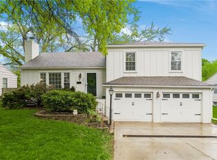 3813 W 79th St, Prairie Village, KS 66208