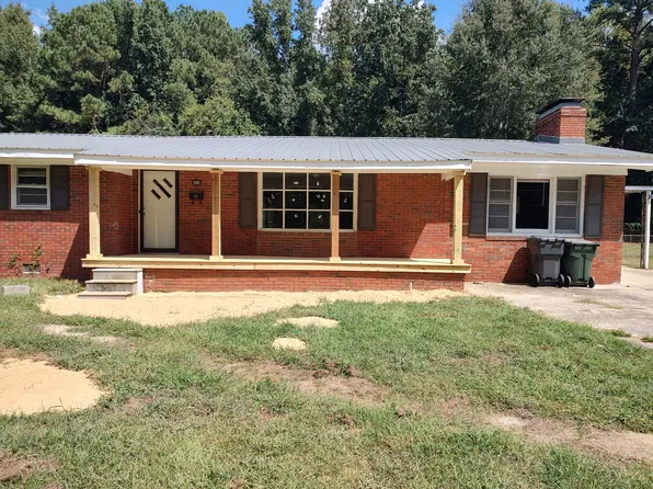 202 Redwood Trl, Goldsboro, NC 27534