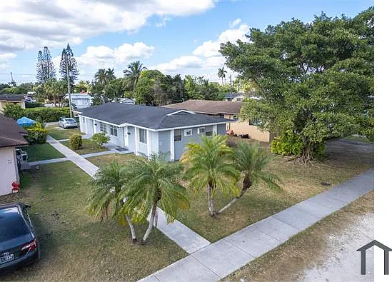 506 NW 5th Ave — Photo 3