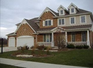 15011 S Hunters Way, Lockport, IL 60441