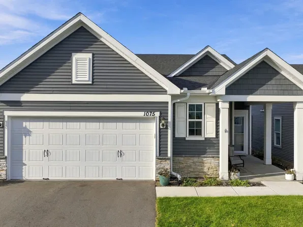 1075 Moers Dr, Chaska, MN 55318