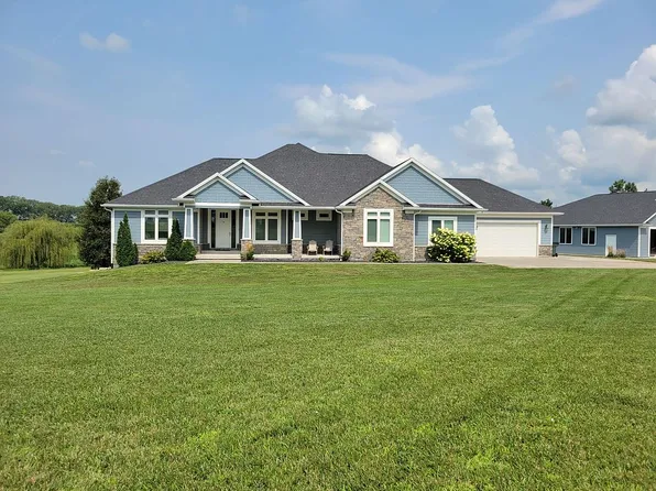 1633 N 173rd St, Lincoln, NE 68527