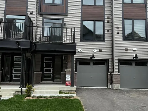 1060 Honeycomb Path, Oshawa, ON L1L 0X1