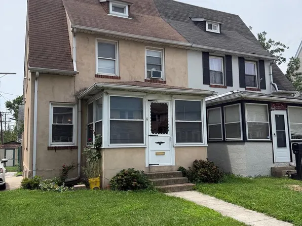 6 Flagship Rd, Dundalk, MD 21222