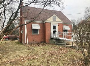 211 3rd Ave, Mendota, IL 61342