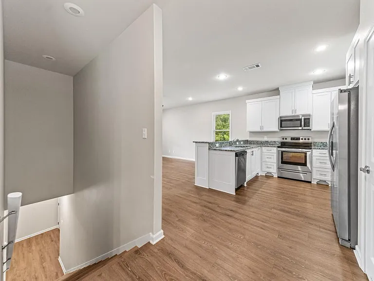 105 Pocola Dr #B — Photo 7