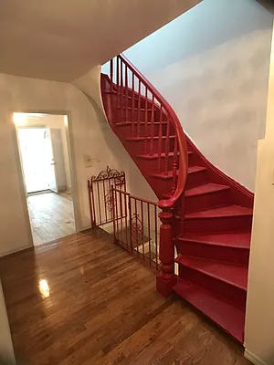 Rented by Nooklyn NYC LLC | media 4