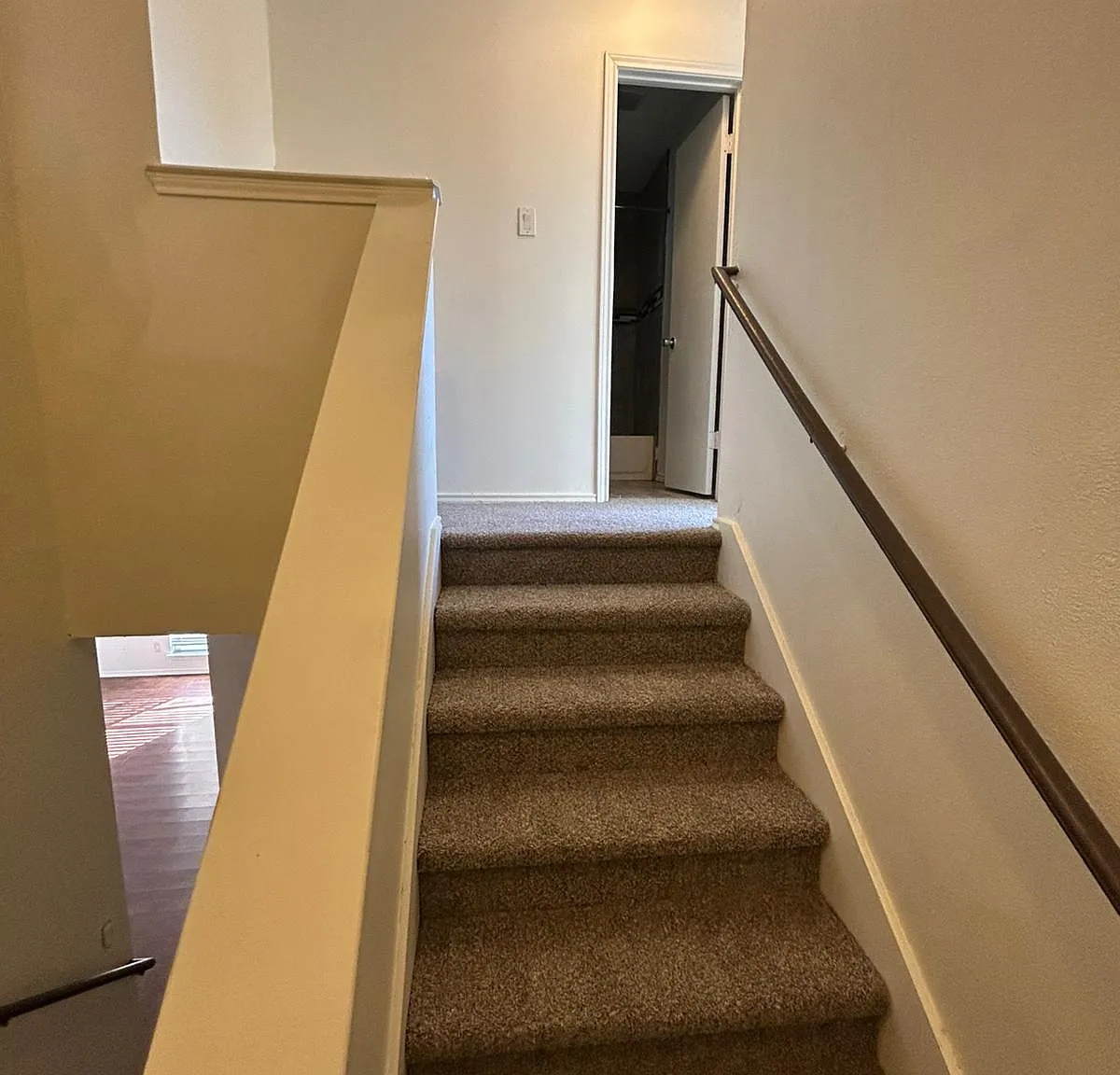 3 bed, 1570 sqft, $2,000 — Photo 3