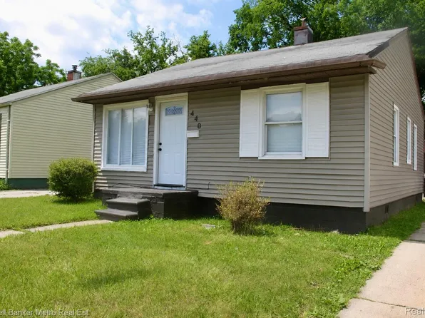 440 Martin Luther King Jr Blvd S, Pontiac, MI 48342